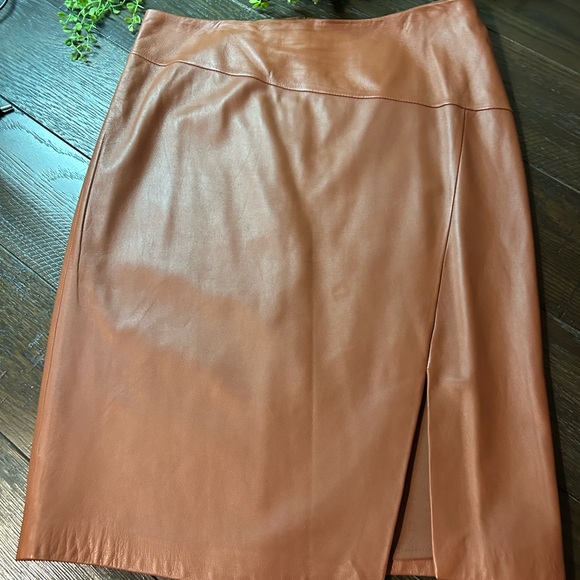 White House Black Market Dresses & Skirts - White House Black Market beautiful 100% Leather Pencil Skirt - Brown